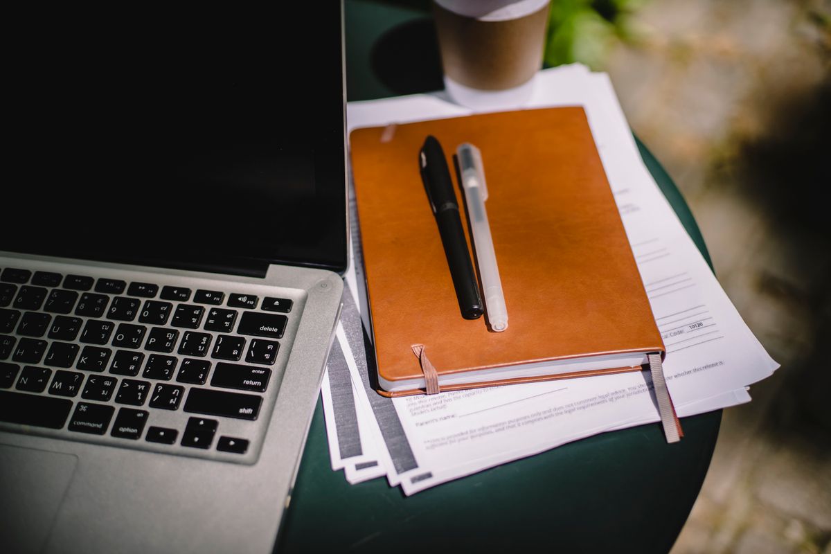 Notebook and laptop for everyday planning